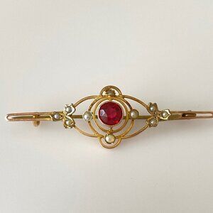 Vintage Antique 10k Yellow Gold Seed Pearl Ruby-Tone Red Glass Bar Brooch Pin